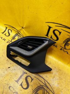 KRATKA NAWIEWU DESKI KONSOLI LEWA BMW F40