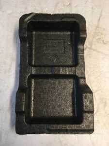 STYROPIAN BAGAŻNIKA AUDI A8 D4 4H0864317