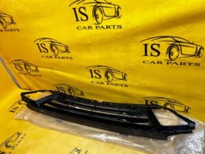 KRATKA ATRAPA ZDERZAKA PRZÓD ŚRODKOWA OTWARTA BMW 2 F45 F46 LIFT NOWA OEM