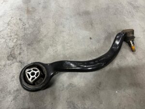 WAHACZ DOLNY PRZÓD PRZEDNI PRAWY BMW X5 F15 X6 F16