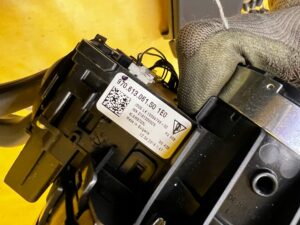 PAJĄK MANETKI PRZEŁĄCZNIK ZESPOLONY TAŚMA PORSCHE PANAMERA 970 I LIFT