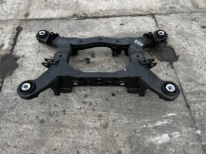 WÓZEK BELKA SANKI KOŁYSKA TYŁ MERCEDES GLS X166 450 3.0 B V6 4MATIC 4X4