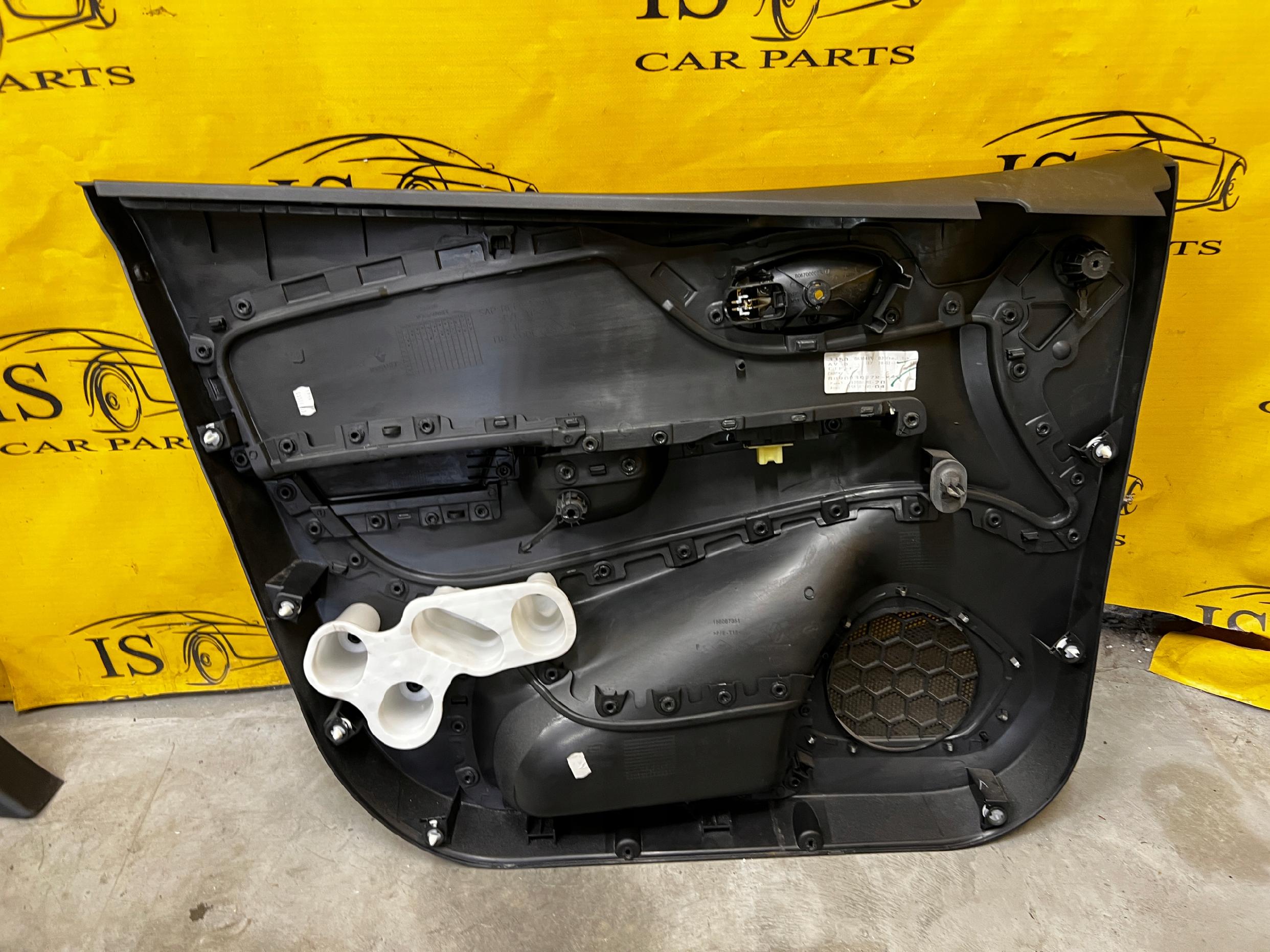 BOCZEK TAPICERKA DRZWI PRAWY PRZÓD RENAULT CAPTUR I PRZEDLIFT