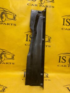 OSŁONA BRZEG DRZWI LEWY FORD MUSTANG MK6 VI S550