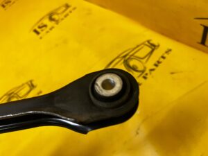 WAHACZ TYŁ MERCEDES C-KLASA W206 2WD RWD