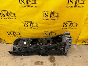 STELAŻ WSPORNIK TUNELU ŚRODKOWEGO AUDI Q7 4M0