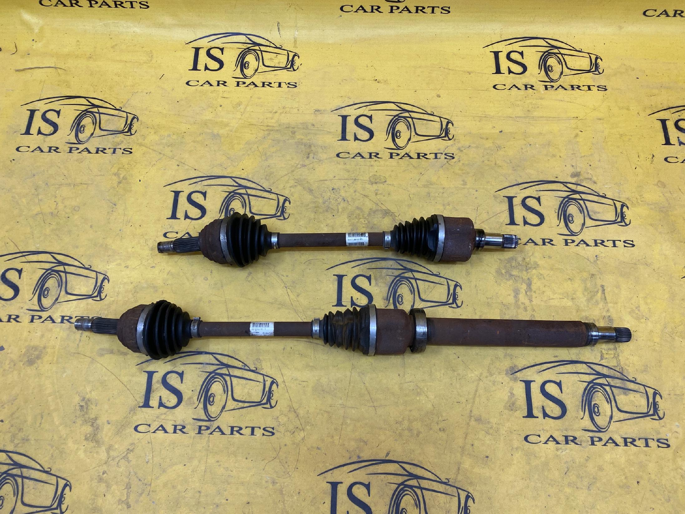 FORD FIESTA MK7 1.0 EC PÓŁOŚ LEWA CV17-3B437-BD