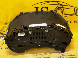 LICZNIK ZEGARY INFINITI Q30 BENZYNA ANGLIK