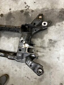 WÓZEK BELKA SANKI KOŁYSKA TYŁ FORD MUSTANG VI 3.7 RWD 2WD