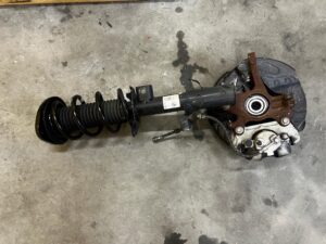 NOGA ZWROTNICA AMORTYZATOR PRZÓD PRAWY FORD ESCAPE MK4 1.5 ECOBOOST