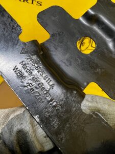 WSPORNIK UCHWYT MOCOWANIE BLASZKA PORSCHE CAYENNE II 7P5 LIFT 92A