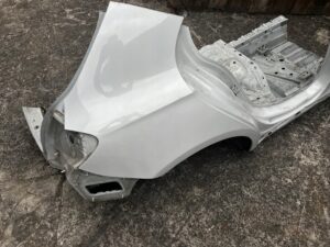 ĆWIARTKA BŁOTNIK SŁUPEK B TYLNY TYŁ PRAWY MERCEDES W177 A KLASA A35