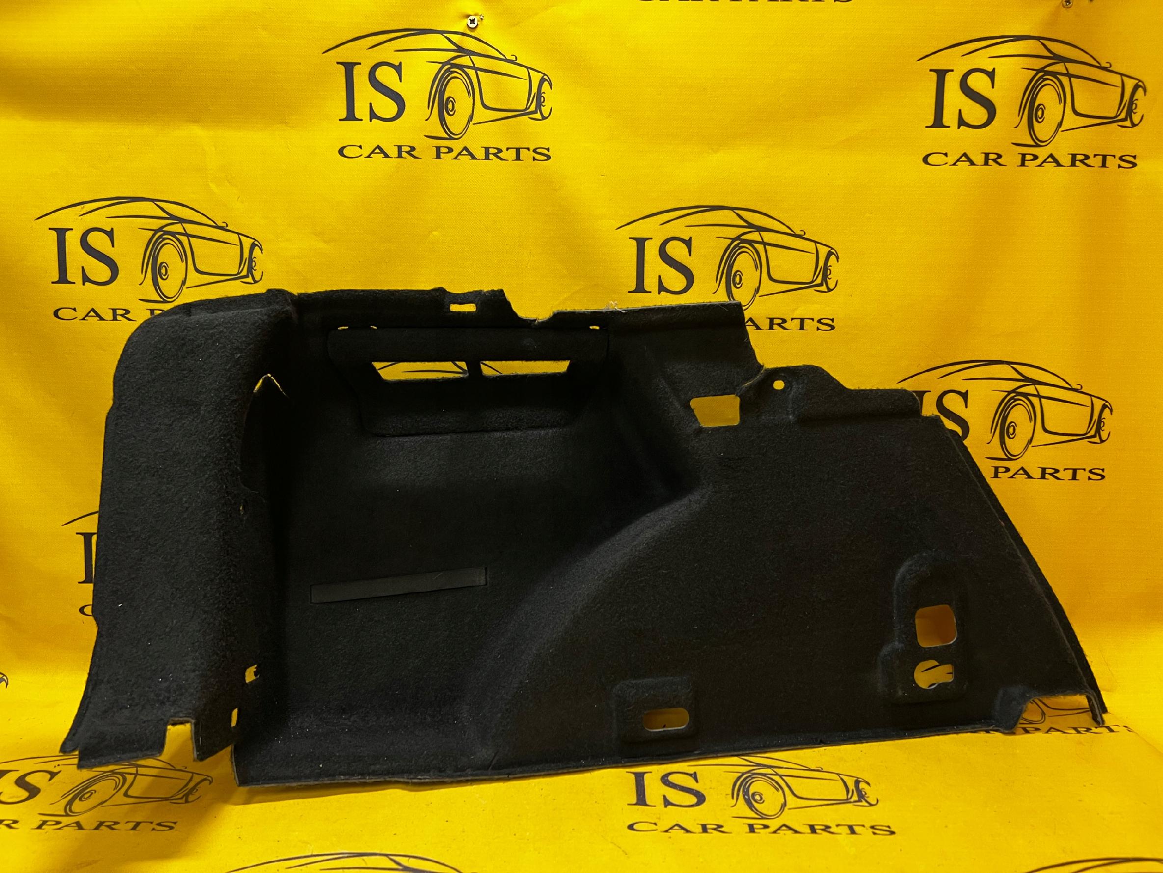 BOCZEK BAGAŻNIKA LEWY TYŁ RENAULT MEGANE IV KOMBI