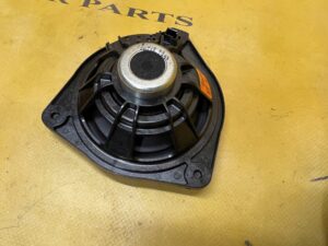 GŁOŚNIK DRZWI HARMAN KARDON MERCEDES GL X166