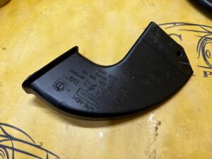 KANAŁ TUNEL POWIETRZA PRAWY PEUGEOT 308 II T9 EU