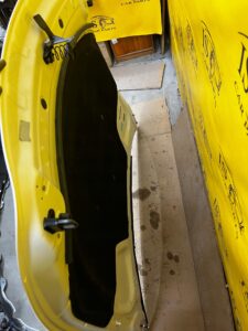 MASKA POKRYWA SILNIKA INFINITI Q70 M35h BIAŁA PERŁA