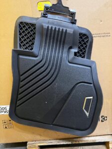 DYWANIKI WYCIERACZKI GUMOWE PRZÓD ALLWETTER BMW 1 F40 2 F44 UK NOWE OEM