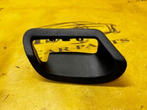 OSŁONA RĄCZKI FOTELA KANAPY TYŁ LEWY MERCEDES CLS W218 SHOOTING BRAKE