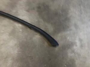 LISTWA RAMKA SZYBY DRZWI PRZÓD LEWA LEWY BMW 7 F01 F02 F04