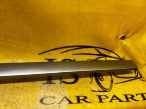 LISTWA DEKOR KONSOLI DESKI TOYOTA HILUX VIII 8