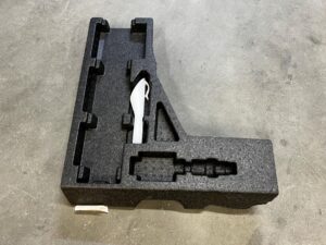 STYROPIAN WYPEŁNIENIE SCHOWEK BAGAŻNIKA PRAWY FORD KUGA MK3 LIFT