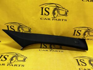 PRAWA OSŁONA POSZYCIE SŁUPKA A LR DISCOVERY L550