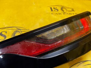 LAMPA TYLNA TYŁ W BŁOTNIK LEWA RANGE ROVER EVOQUE II L551