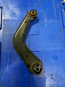 WAHACZ LEWY TYLNY TYŁ FORD S-MAX MK2 GALAXY MK4