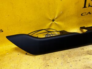 OSŁONA DEKOR LISTWA DESKI KONSOLI PRAWA PORSCHE CAYENNE II 7P5 LIFT 92A