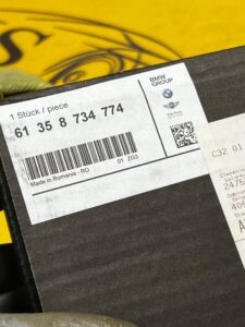 SCHOWEK Z FUNKCJĄ NFC BMW 3 G20 X5 G05 X6 G06 X7 G07 Z4 G29 NOWY OEM