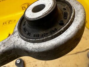 WAHACZ PRZÓD PRZEDNI PRAWY PORSCHE MACAN 95B