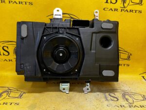 SUBWOOFER TUBA BAS RANGE ROVER EVOQUE L538 3 DRZWI