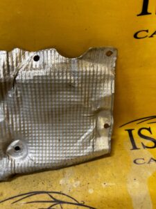 OSŁONA TERMICZNA PODWOZIA AUDI Q7 4M 4M0825692