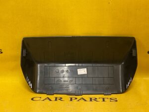 OSŁONA ZAŚLEPKA PLASTIK TRZECIEGO ŚWIATŁA STOP DACIA DUSTER II 17-