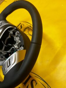 NOWA KIEROWNICA SKÓRA MULTIFUNKCJA NISSAN X-TRAIL T32 PRZEDLIFT