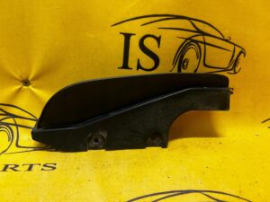 CHLAPACZ PRAWY TYŁ RANGE ROVER VOGUE L405