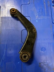 WAHACZ LEWY TYLNY TYŁ FORD S-MAX MK2 GALAXY MK4