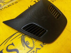 OSŁONA GŁOŚNIKA CENTRALNEGO DESKI KONSOLI BMW 5 G30 G31 M5 F90 6 GT G32