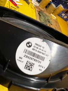 GŁOŚNIK CENTRALNY NISKOTONOWY CENTRALNY SUBWOOFER TUBA BMW X5 F15 X6 F16