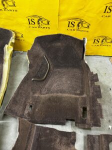 KOMPLET WYKŁADZINY WYKŁADZINY BRĄZOWE PRZÓD TYŁ AUDI A8 D4 LONG