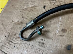 PRZEWÓD WĄŻ RURA OLEJOWY ZAWIESZENIA MERCEDES GL X166