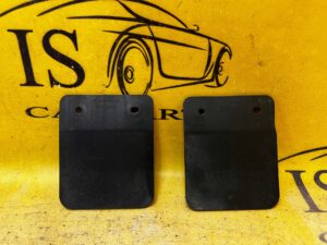 ZAŚLEPKA NADKOLA TYŁ TOYOTA HILUX VIII 8