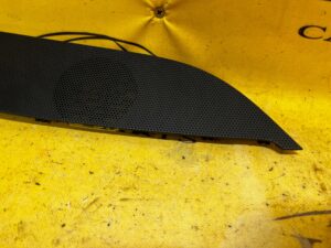 OSŁONA MASKOWNICA GŁOŚNIKA DESKI KONSOLI LR RANGE ROVER EVOQUE II L551