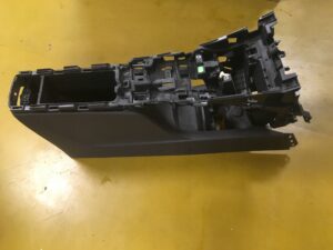 TUNEL ŚRODKOWY PODŁOKIETNIK RENAULT ESPACE V