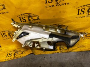 POSZYCIE OSŁONA OBUDOWA SŁUPKA C TYŁ PRAWY PORSCHE PANAMERA 970 I LIFT