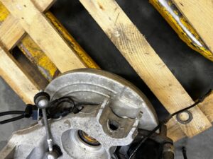 ZWROTNICA TARCZA ZACISK TYŁ PRAWY LAND ROVER DISCOVERY SPORT V L550 LIFT