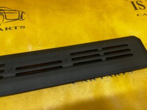 OSŁONA ZAŚLEPKA TAPICERKA KLAPY TYŁ BAGAŻNIKA FORD BRONCO 21-