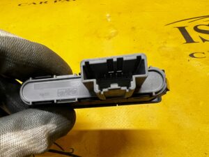 PANEL PRZEŁĄCZNIK SKŁADANIA FOTELI TYŁ TYLNYCH FORD EXPLORER MK6