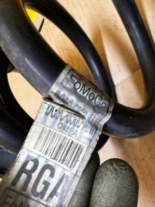 KOMPLET SPRĘŻYNY TYŁ PRAWY LEWY FORD FUSION USA