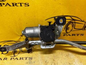 MECHANIZM WYCIERACZEK PRZÓD BMW SERIA 1 F40